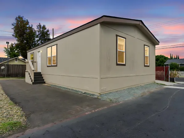 2355 Atwater Blvd #28, Atwater, CA 95301