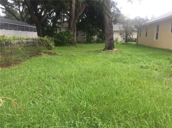 S Tuttle Ave, Sarasota, FL 34237