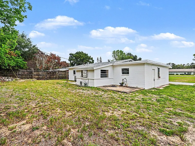 3960 Barcelona St — Photo 16