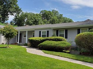 330 Ruckman Rd, Closter, NJ 07624