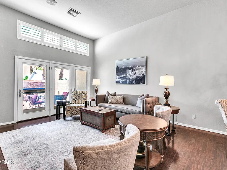 8889 E Meadow Hill Dr — Photo 8