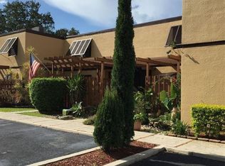 10740 S Golfview Dr, Hollywood, FL 33026