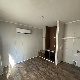 1 bed, 399 sqft, $725 — Photo 4