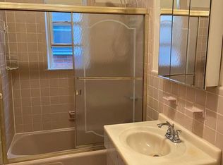 12-26 116th St FLOOR 2N, College Pt, NY 11356