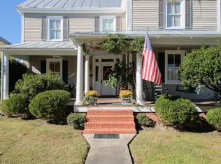 206 S Oakum St, Edenton, NC 27932