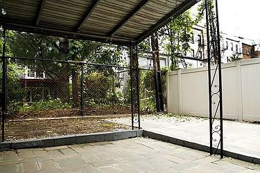 Rented by Twyford Real Estate