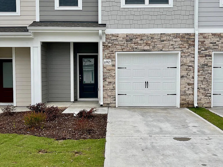 6905 Outfall Point Ln — Photo 3
