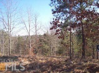 378 Edgewater Trl S, Toccoa, GA 30577
