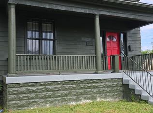 669 S 35th St, Louisville, KY 40211