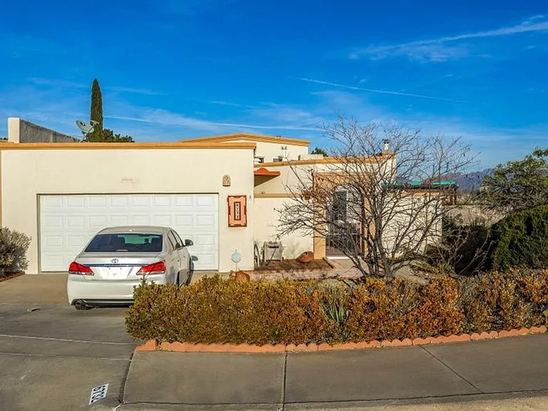 6732 Camino Blanco — Photo 1