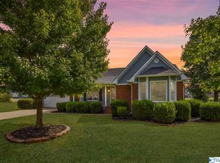 120 Canopy Rd, Hazel Green, AL 35750