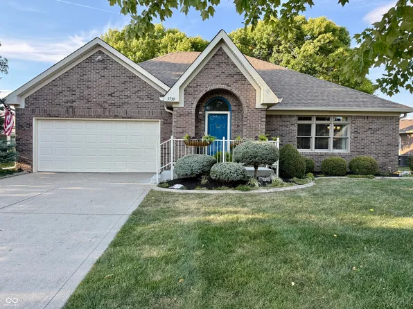 5730 Kensington Way S, Plainfield, IN 46168