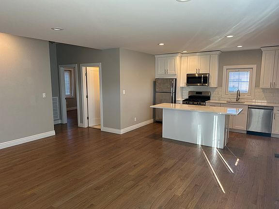 2nd image of 371 S Ocean Ave APT 5