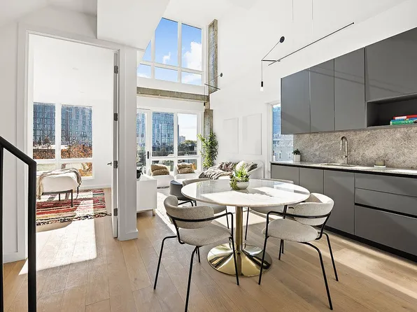 1118 Fulton St #6R, Brooklyn, NY 11238