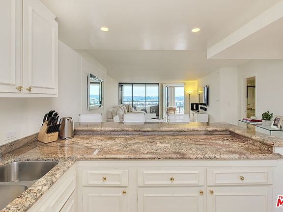 4th image of 4267 Marina City Dr Unit 908