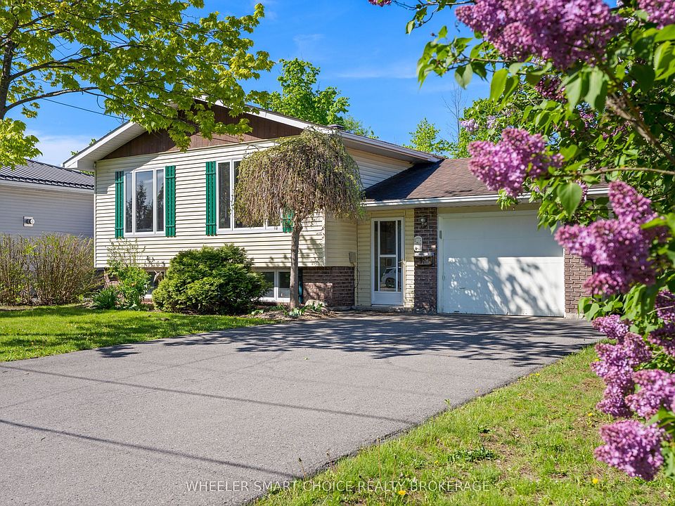 1st image of 37 Dickinson Dr
