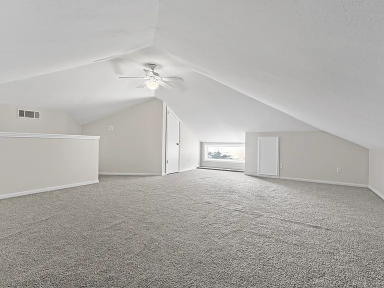 Upstairs Bonus Room
