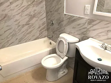 211 Summer Ave #11 — photo 5 of 5