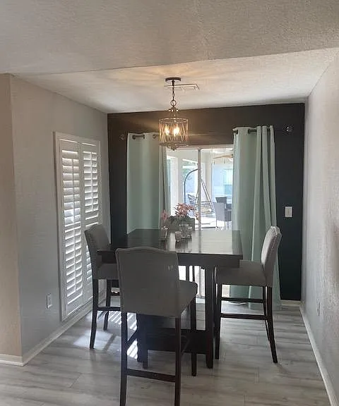 2106 Clubhouse Dr — Photo 10