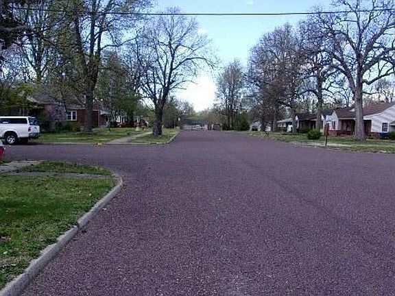 4th image of 816 8th St