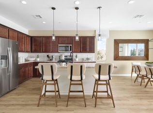 4053 Hudson Ln, Lake Elsinore, CA 92530