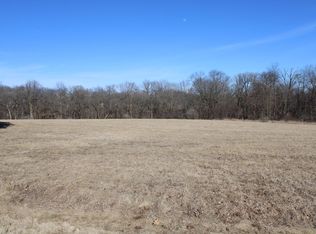 27-29 Ridgeview Dr, Lanark, IL 61046