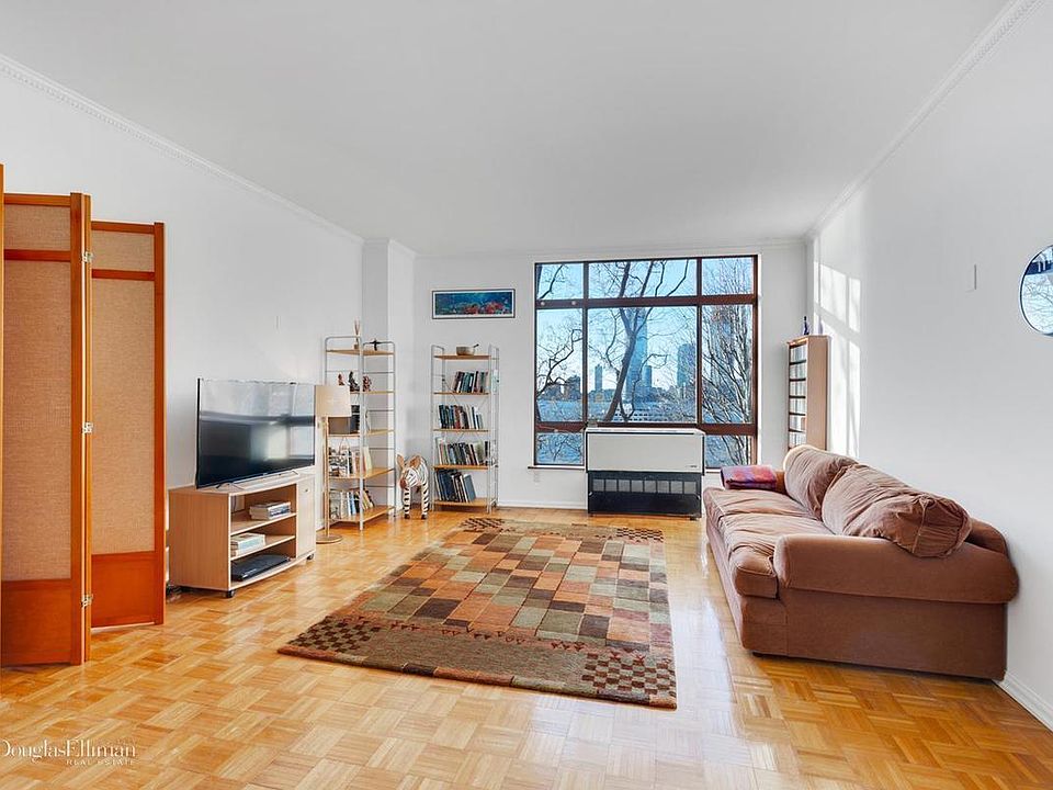 1st image of 350 Albany St APT 4A
