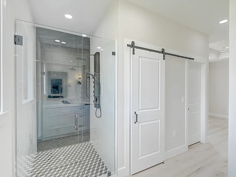 1019 Cedartree Ave — Photo 13