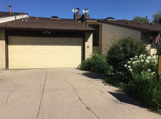 6661 W Mississippi Pl, Lakewood, CO 80232