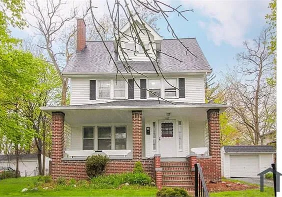 4 bed, 1451 sqft, $1,750 — Photo 2