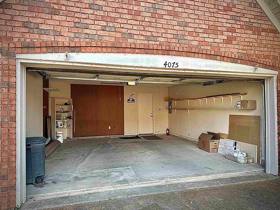 4th image of 4075 Muirfield Dr