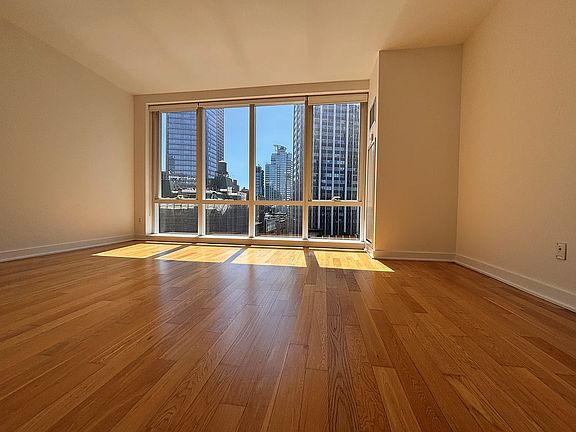3rd image of 885 6th Ave APT 14C