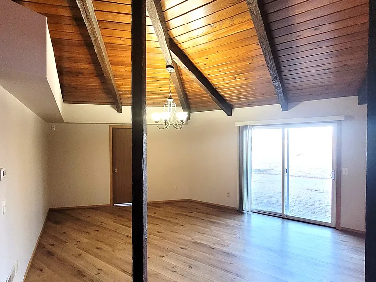 1055 Platteview Dr — Photo 13