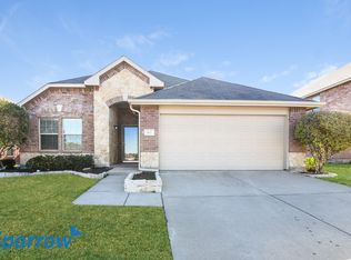 402 Azalea Dr, Fate, TX 75087