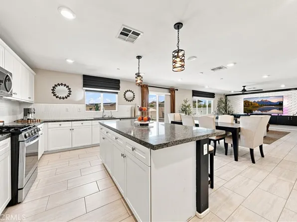 29281 Glass Mountain Ct, Winchester, CA 92596