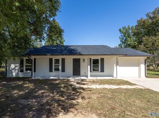 1006 Sommerest Dr, Athens, AL 35611