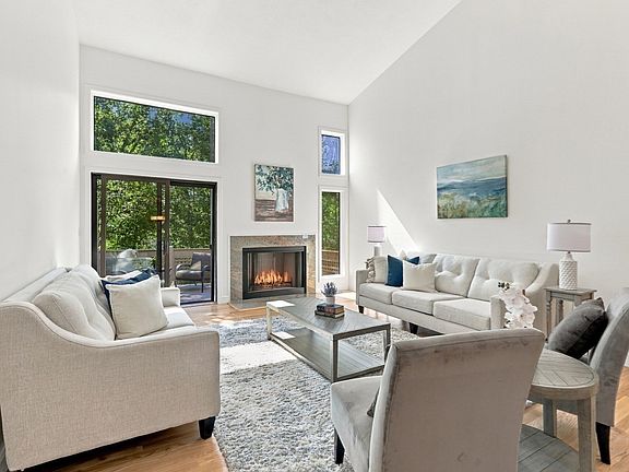 4th image of 7 Wainwright Rd Unit 47