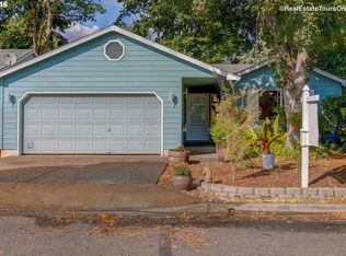 2020 SE Arlington Loop, Hillsboro, OR 97123