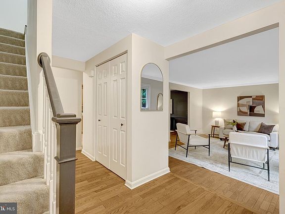 3rd image of 10910 Wilder Point Ln