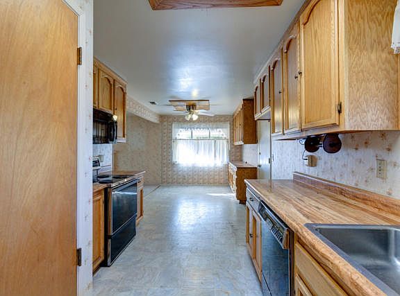 2nd image of 1268 Ashcroft Ln