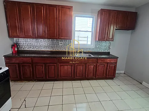157 Hobson St #1E Photo 1
