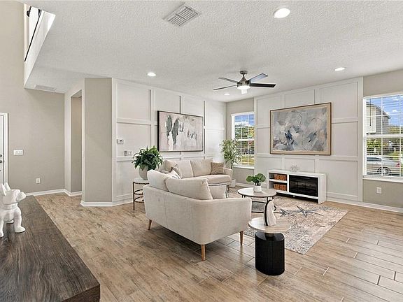 5th image of 13051 SPRING GROVE WAY