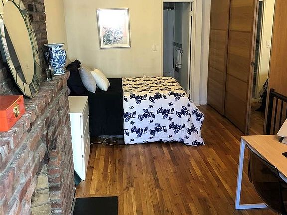 4th image of 425 E 77th St APT 4B