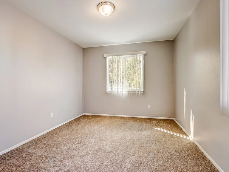 6306 W Lakefield Dr — Photo 14