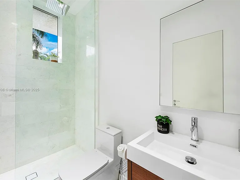 7450 SW 102nd St — Photo 37