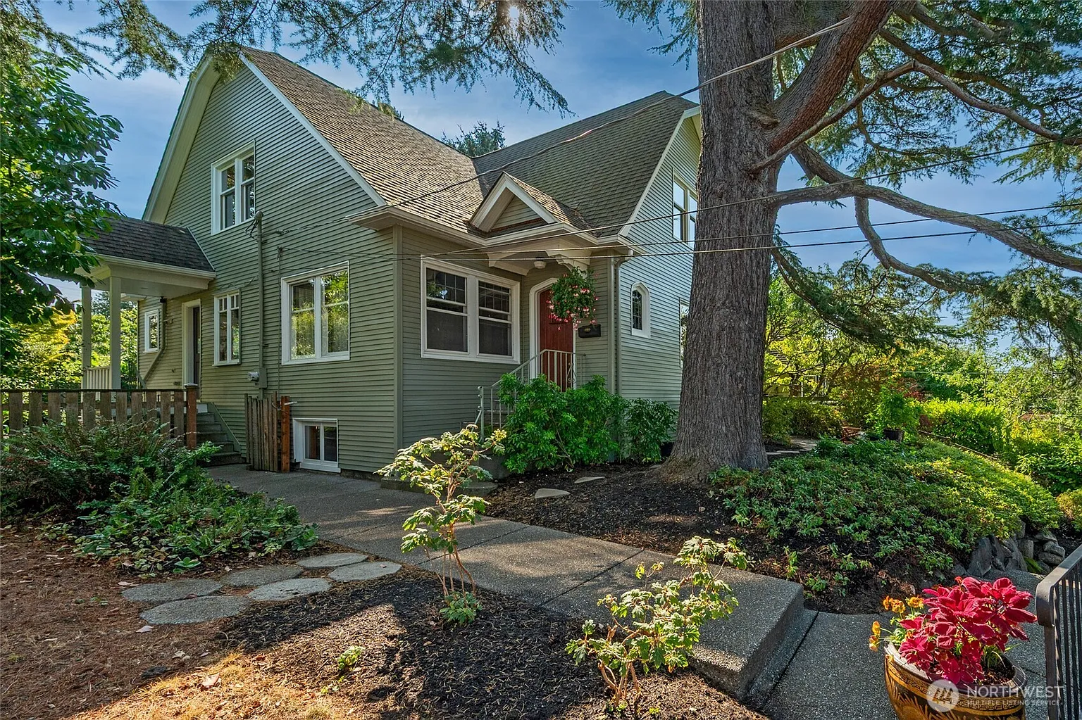 6732 5th Avenue NW photo 1