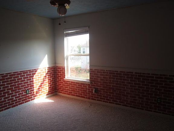 5th image of 6805 Ennis Way