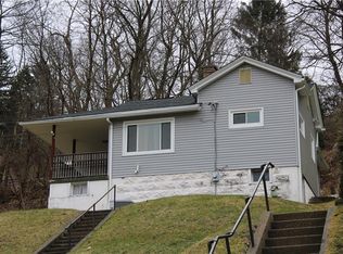 186 Oak St, Ambridge, PA 15003