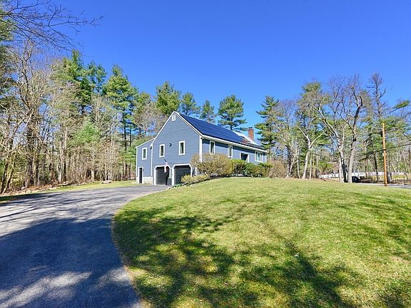 3rd image of 141 Seekonk St