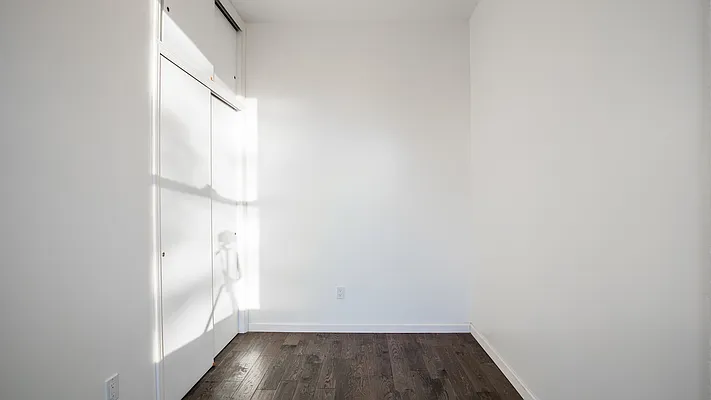 Rented by Nooklyn NYC LLC | media 27